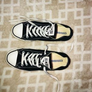 Converse low cut
